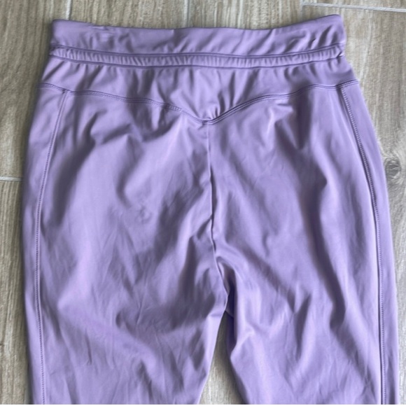 Halara Softlyzero highwaisted sidepocket full length joggers. - Picture 2 of 3